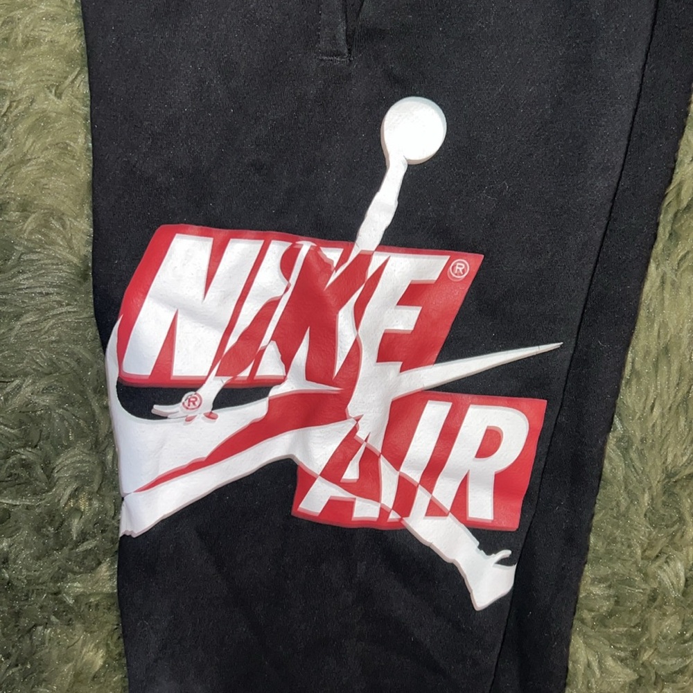 Nike Black Sweatpants with Nike Air Logo - Picture 4 of 4